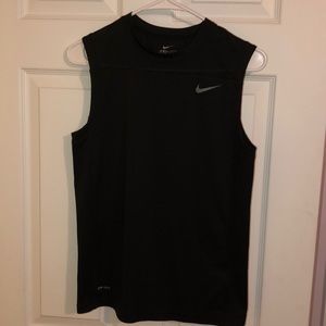 Boys Nike dri-fit muscle tee